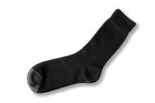 Load image into Gallery viewer, Slopes and Town Bamboo Socks - Classic Black BambooBeautiful Ltd 